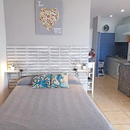 Ocean View Deluxe With Sunset Balcony And Pool *