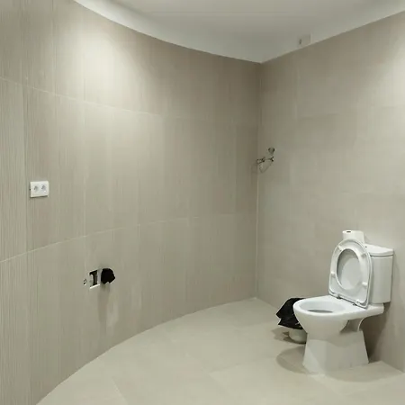 Ocean View Deluxe With Sunset Balcony And Pool Appartamento *