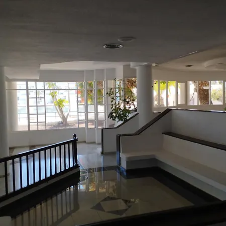 Ocean View Deluxe With Sunset Balcony And Pool