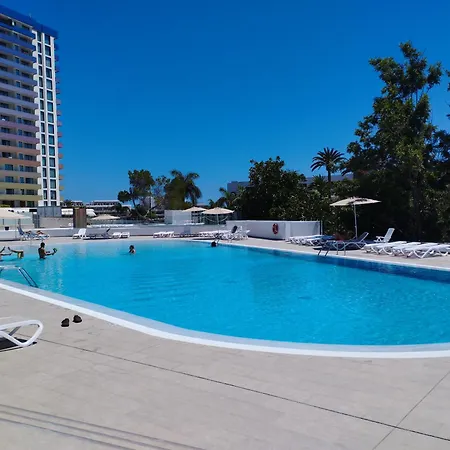 Appartamento Ocean View Deluxe With Sunset Balcony And Pool