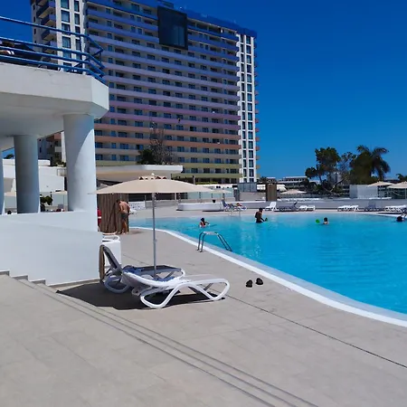 Ocean View Deluxe With Sunset Balcony And Pool Appartamento *
